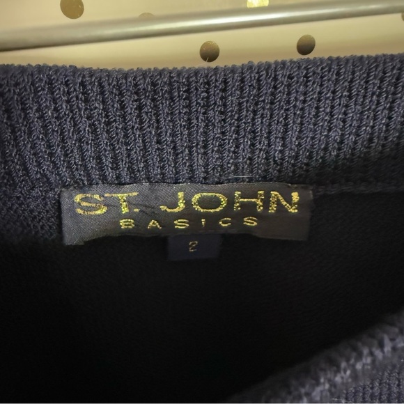 St.Johns Navy Blue Skirt - Picture 3 of 6